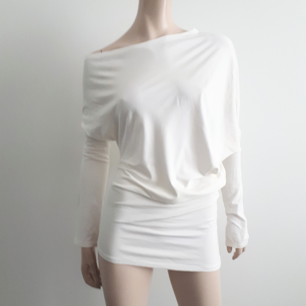 Arden B | Off-shoulder Long Sleeve Top